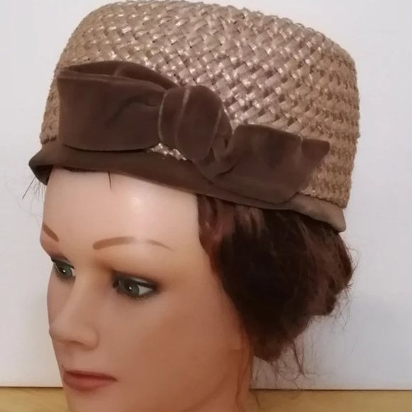 Woman's vintage hat - Picture 2 of 5